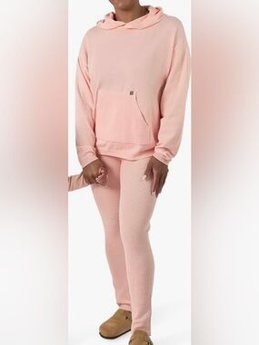 Modern Moments Women’s 2 Pc Light Pink Set Hoodie & Form Fitting Leggings NWT